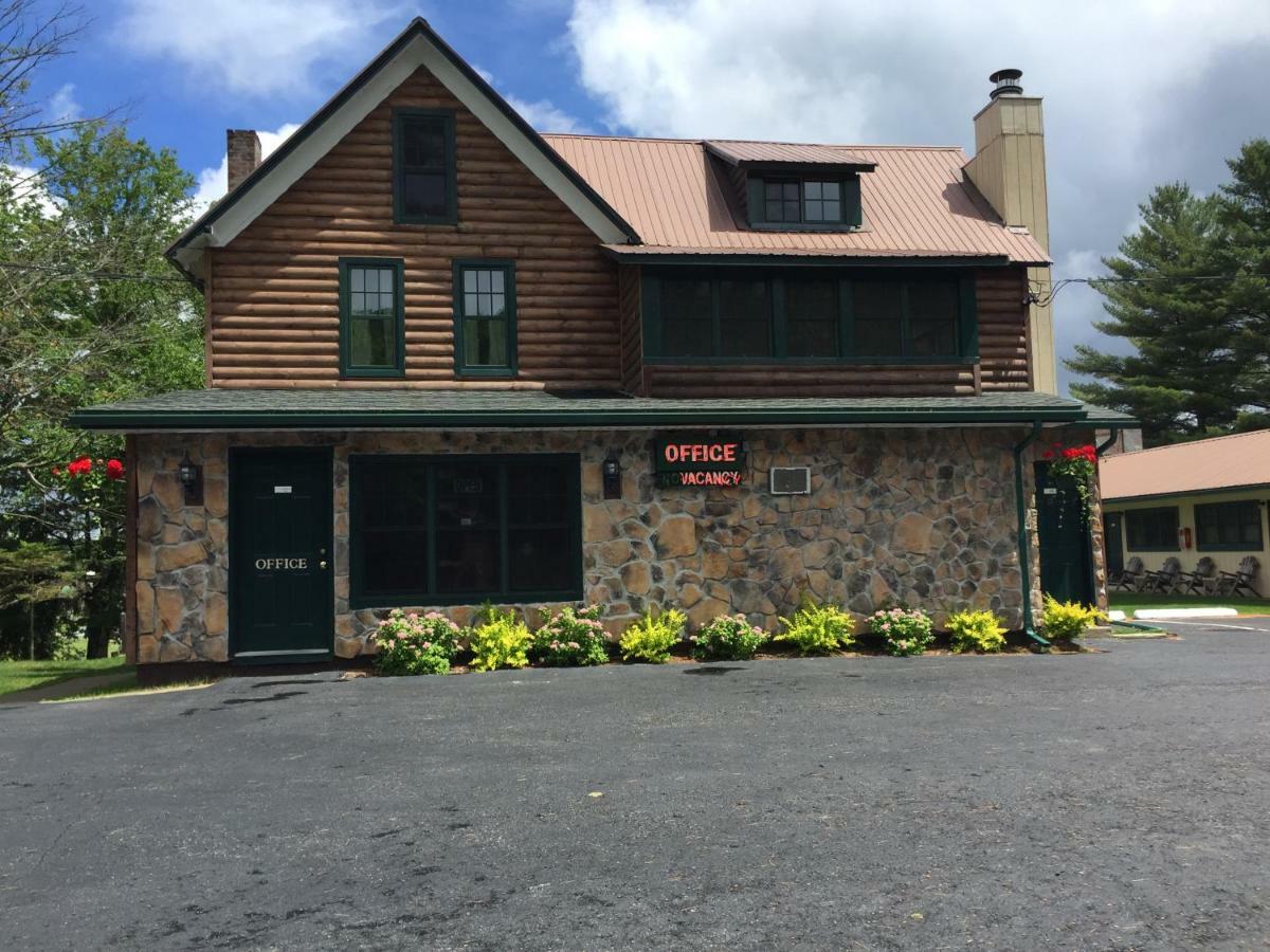 Pine Knoll Hotel Lakeside Lodge & Cabin Old Forge Exteriér fotografie